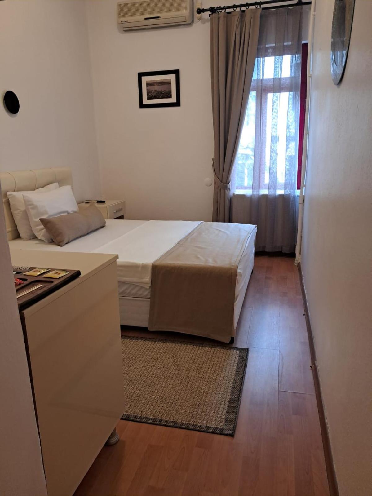 Soezer Otel Ayvalik Exterior photo